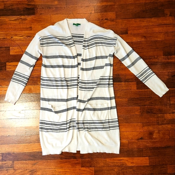 White and Black Striped Womens Cardigan with Pockets - Picture 1 of 3